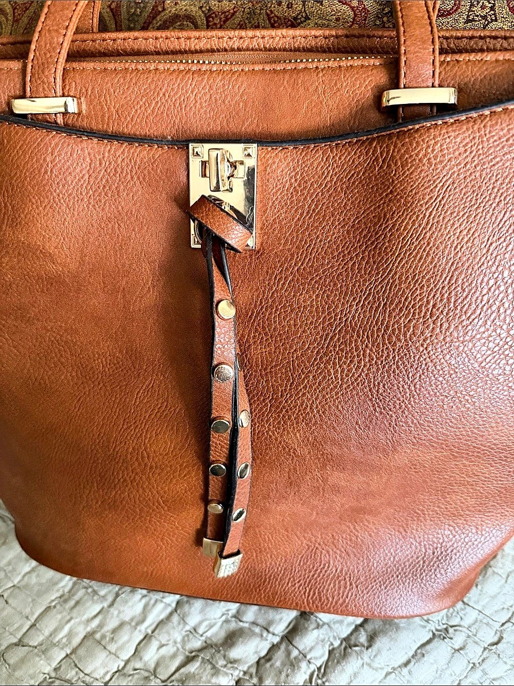 Darcy Marks London Brown tan cognac vegan approved LeatherTote straps 10 1/2” - Picture 8 of 17